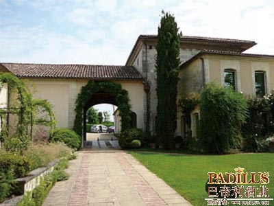 金钟酒庄（Chateau Angelus）